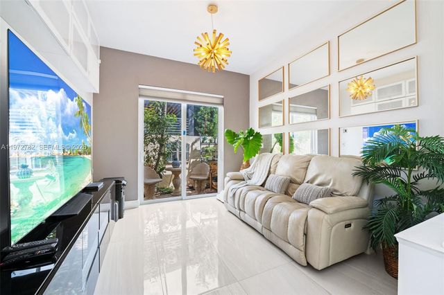 20815 NE 37th Ct, Aventura, FL 33180