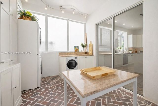 20815 NE 37th Ct, Aventura, FL 33180