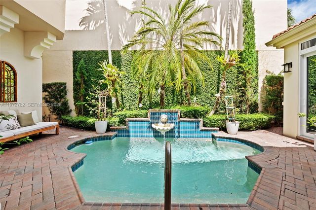 20815 NE 37th Ct, Aventura, FL 33180