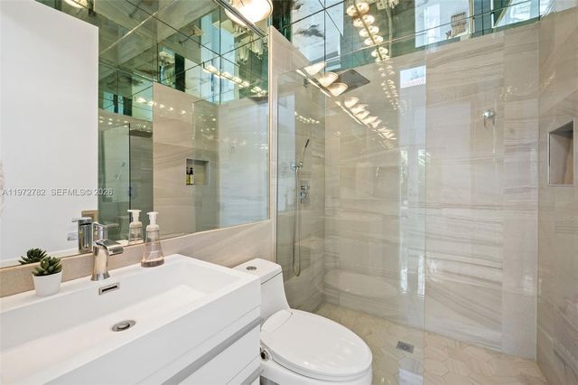 20815 NE 37th Ct, Aventura, FL 33180