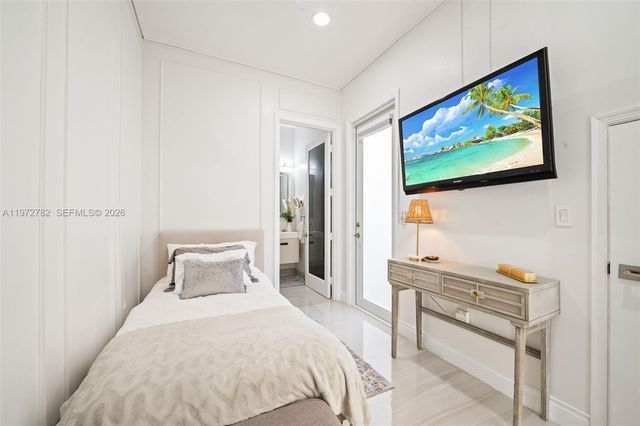 20815 NE 37th Ct, Aventura, FL 33180