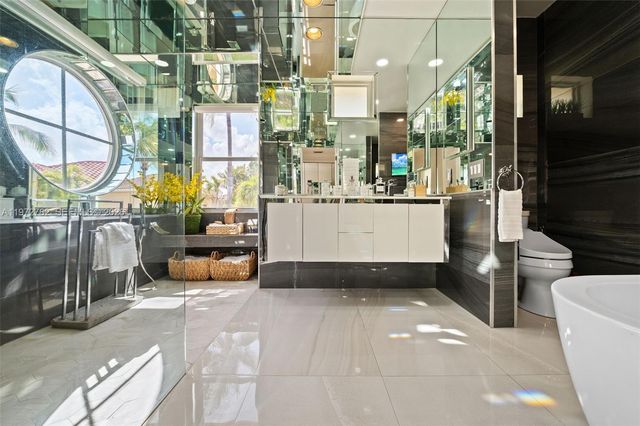 20815 NE 37th Ct, Aventura, FL 33180