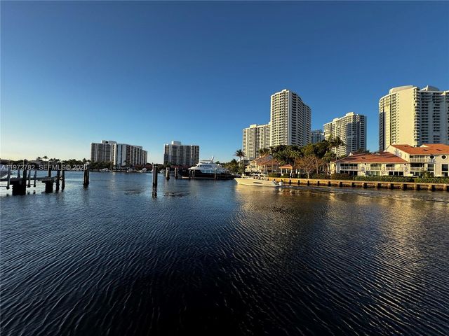 20815 NE 37th Ct, Aventura, FL 33180