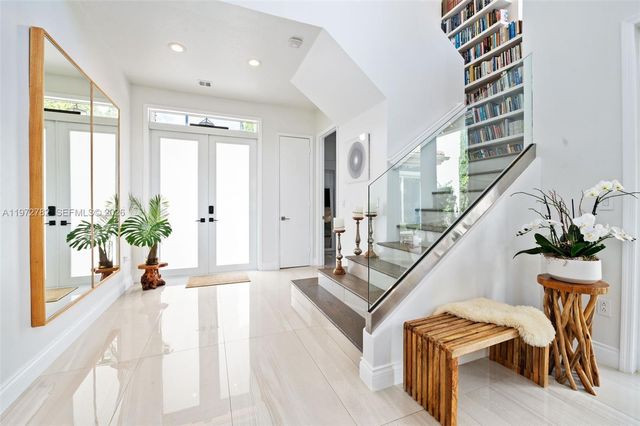 20815 NE 37th Ct, Aventura, FL 33180