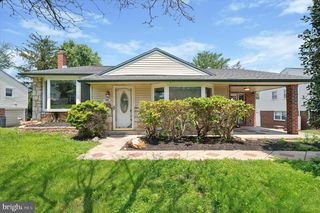 365 ROBINSON DR, Broomall, PA 19008