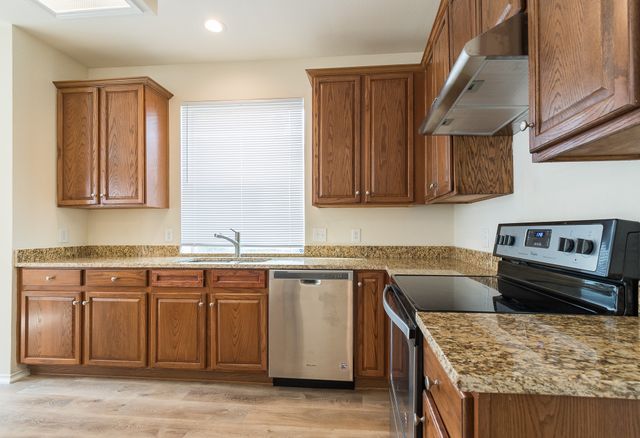 3614 English Oak Drive, Garland, TX 75043