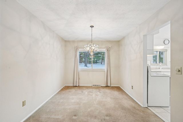 488 Uxbridge Avenue, Columbus, OH 43230