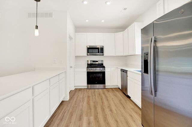 19541 Grassy Branch Road, Westfield, IN 46074