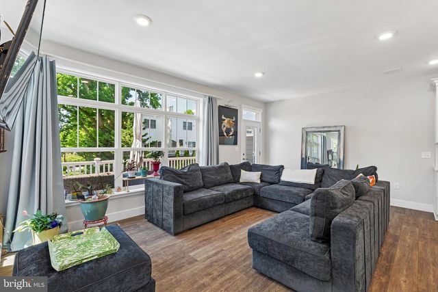 122 N PROVIDENCE RD, Media, PA 19063