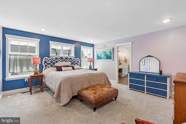 122 N PROVIDENCE RD, Media, PA 19063