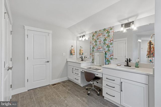 122 N PROVIDENCE RD, Media, PA 19063