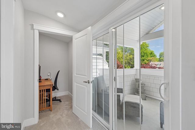 122 N PROVIDENCE RD, Media, PA 19063