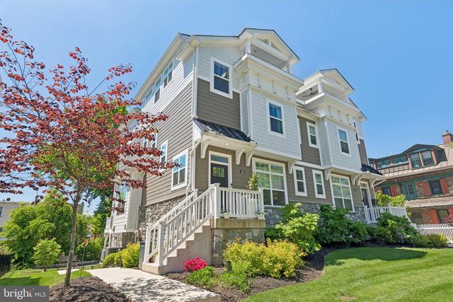 122 N PROVIDENCE RD, Media, PA 19063