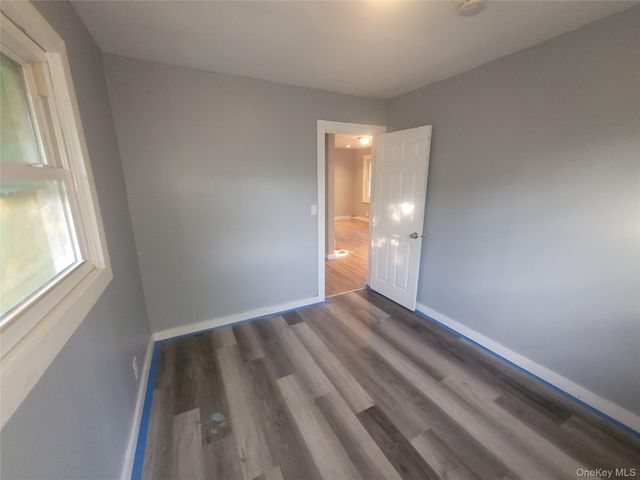 2250 Route 302 1, Circleville, NY 10919