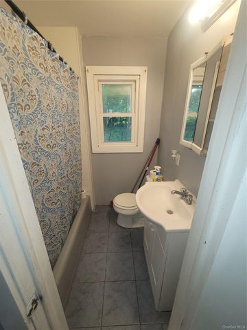 2250 Route 302 1, Circleville, NY 10919