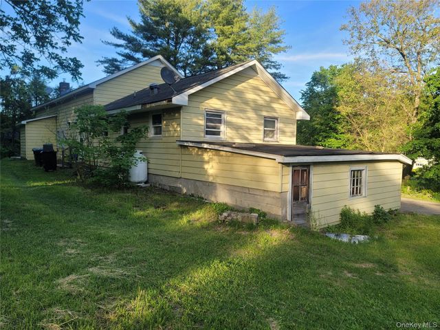 2250 Route 302 1, Circleville, NY 10919