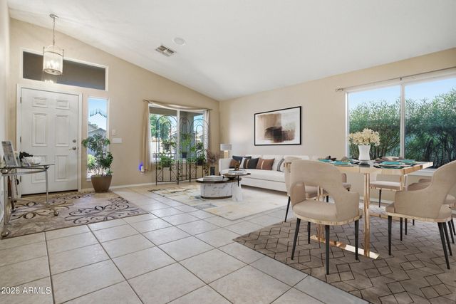 8234 W HARMONY Lane, Peoria, AZ 85382