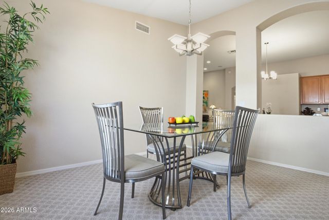 8234 W HARMONY Lane, Peoria, AZ 85382