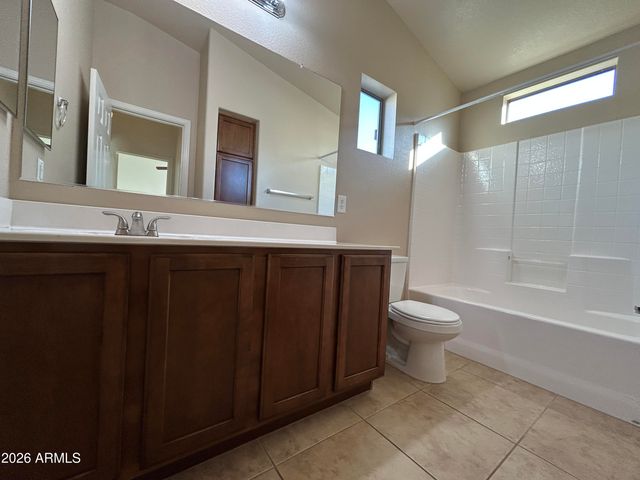 2725 E MINE CREEK Road 2248, Phoenix, AZ 85024