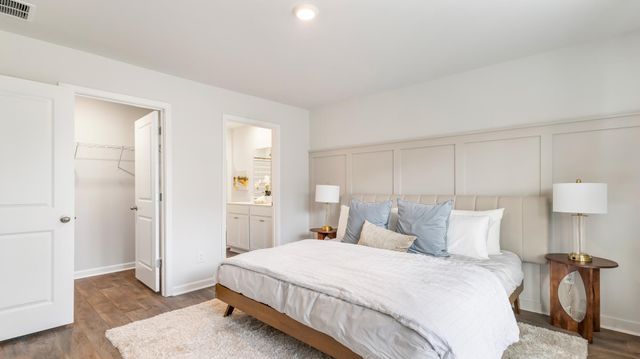 136 Broadstone Drive, Summerville, SC 29486