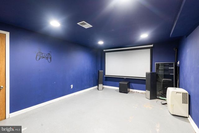 263 BARNSLEY AVE, Morrisville, PA 19067