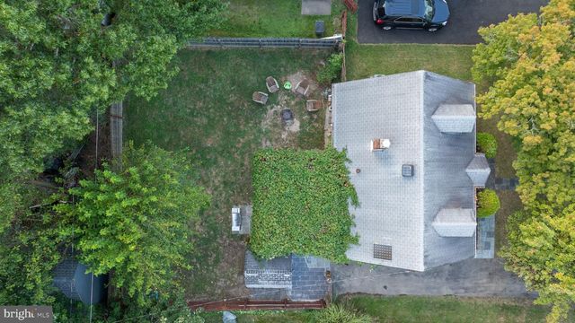 263 BARNSLEY AVE, Morrisville, PA 19067