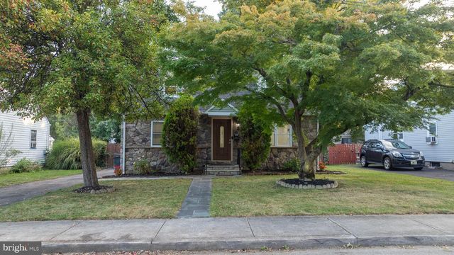 263 BARNSLEY AVE, Morrisville, PA 19067