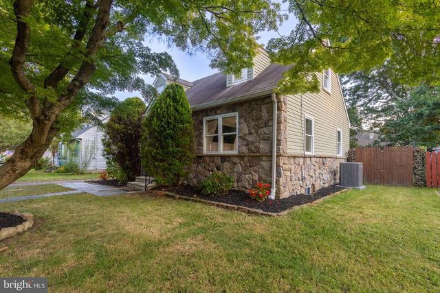 263 BARNSLEY AVE, Morrisville, PA 19067