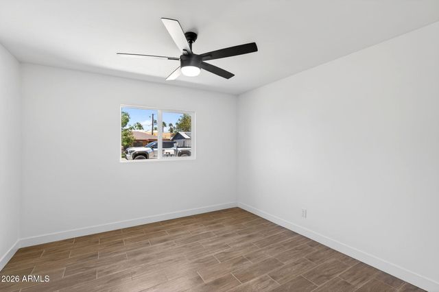 5011 W FLYNN Lane, Glendale, AZ 85301