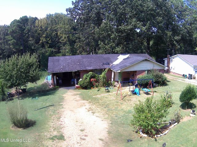 110 Laws Hill Road, Holly Springs, MS 38635