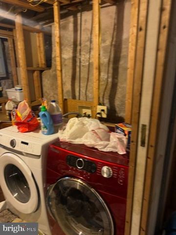 5512 N 6TH ST, Philadelphia, PA 19120