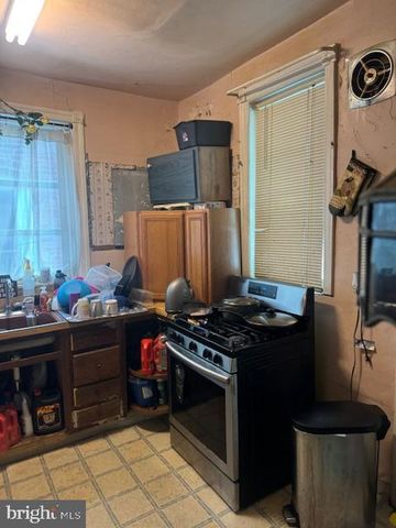 5512 N 6TH ST, Philadelphia, PA 19120