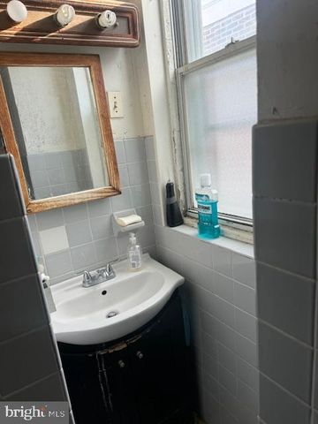 5512 N 6TH ST, Philadelphia, PA 19120