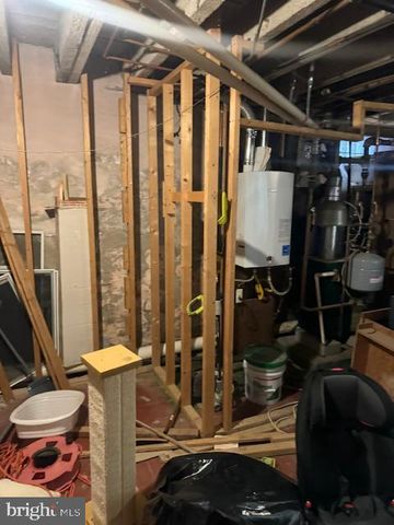 5512 N 6TH ST, Philadelphia, PA 19120