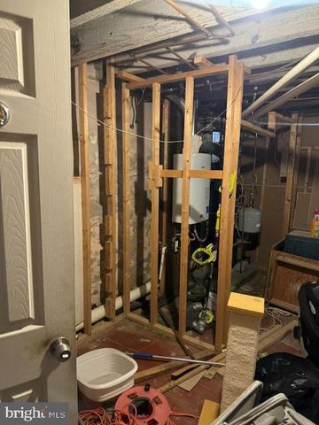 5512 N 6TH ST, Philadelphia, PA 19120