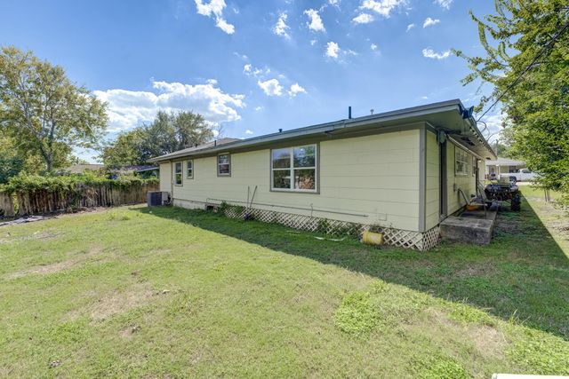 1908 Mississippi Street, Baytown, TX 77520