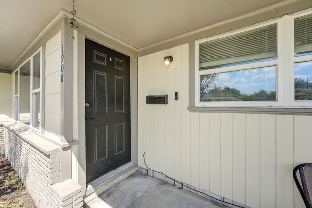 1908 Mississippi Street, Baytown, TX 77520