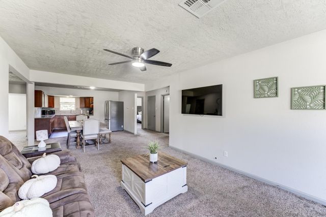 1908 Mississippi Street, Baytown, TX 77520