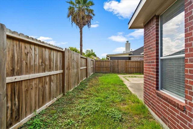 18215 Canyon Cypress Lane, Katy, TX 77449
