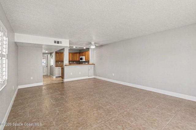 2925 N Jimmy Buffett Memorial Highway 101, Indialantic, FL 32903