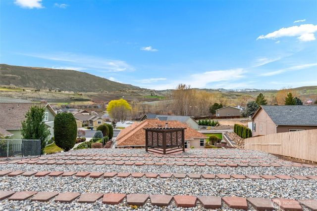 48 Luther Court, Malaga, WA 98828