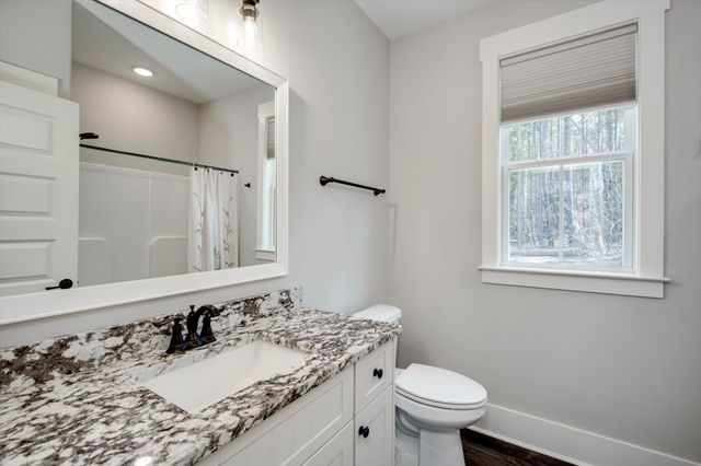 140 Godfrey Drive 135 B, Mc Cormick, SC 29835