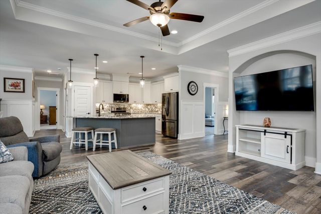 140 Godfrey Drive 135 B, Mc Cormick, SC 29835