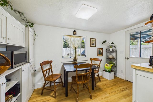 4171 Central Avenue, Mckinleyville, CA 95519