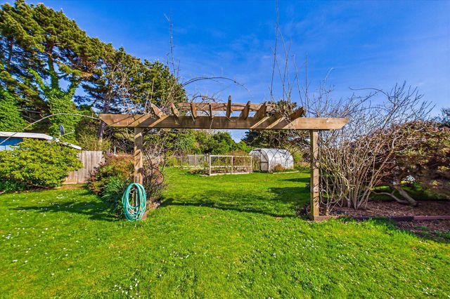 4171 Central Avenue, Mckinleyville, CA 95519