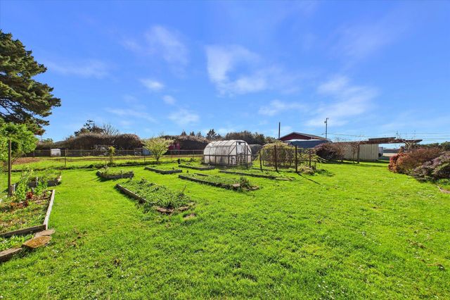 4171 Central Avenue, Mckinleyville, CA 95519