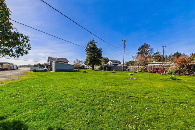 4171 Central Avenue, Mckinleyville, CA 95519