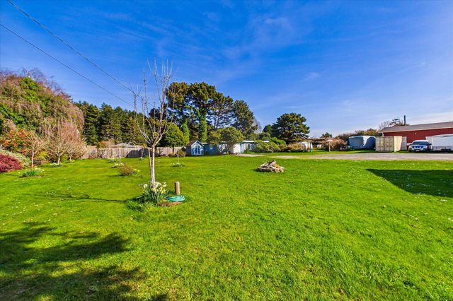 4171 Central Avenue, Mckinleyville, CA 95519