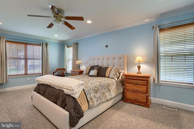 669 BALDWIN WAY, Mount Joy, PA 17552