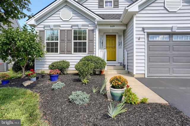 669 BALDWIN WAY, Mount Joy, PA 17552